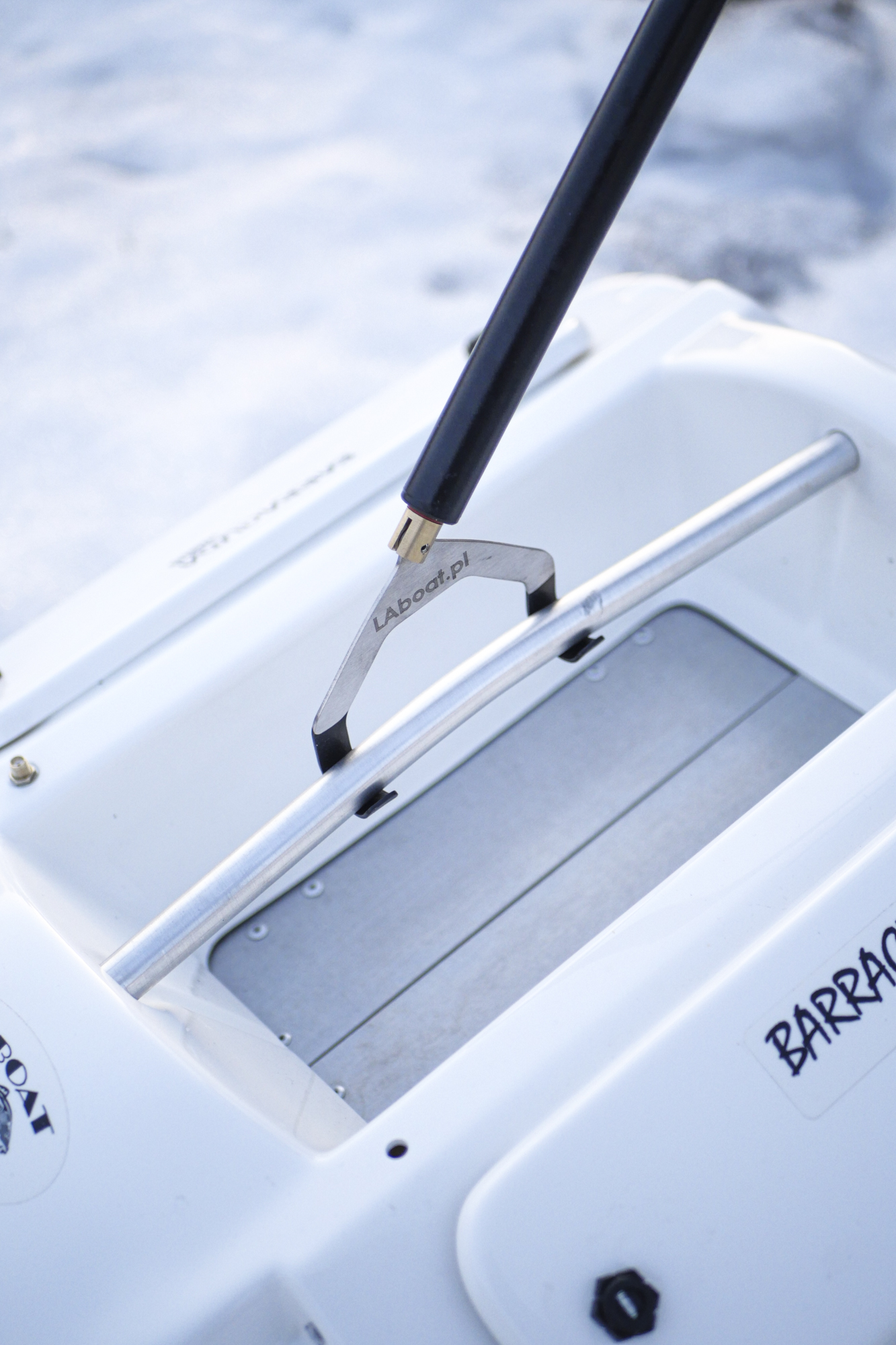 Uchwyt do podnoszenia łodzi RC - przegubowy - wersja bez sztycy - obrazek 2